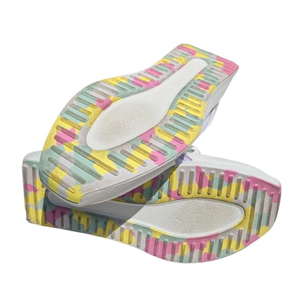 Allbirds X Olivia Rubin Riser Pastel Sneaker - Picture 7 of 8